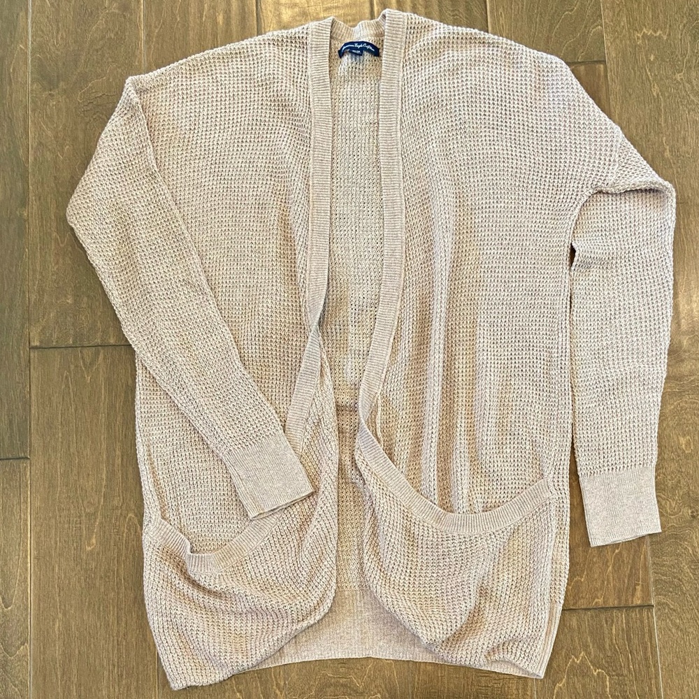 NWOT American Eagle Cardigan